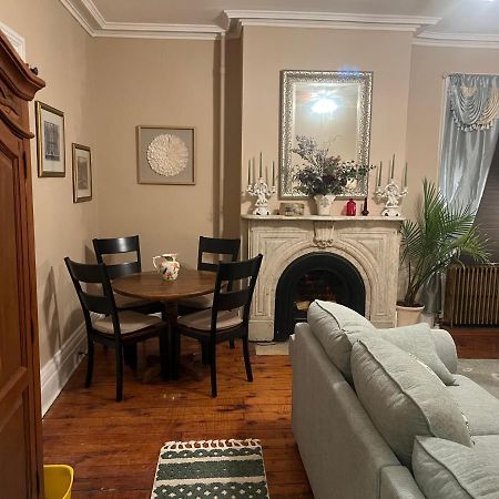 1 Bedroom Private Victorian Apt In Convenient City Location On 5 Acre, Sleeps 4 Poughkeepsie Exterior photo